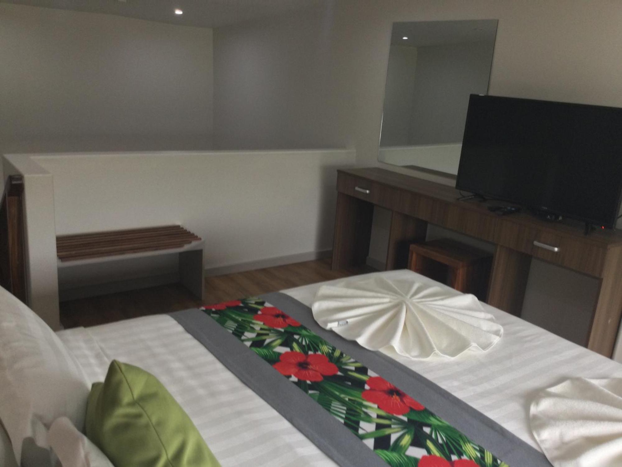 Vualiku Hotel & Apartments Nadi Exteriér fotografie